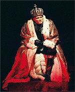 Guy Roberts as Richard III